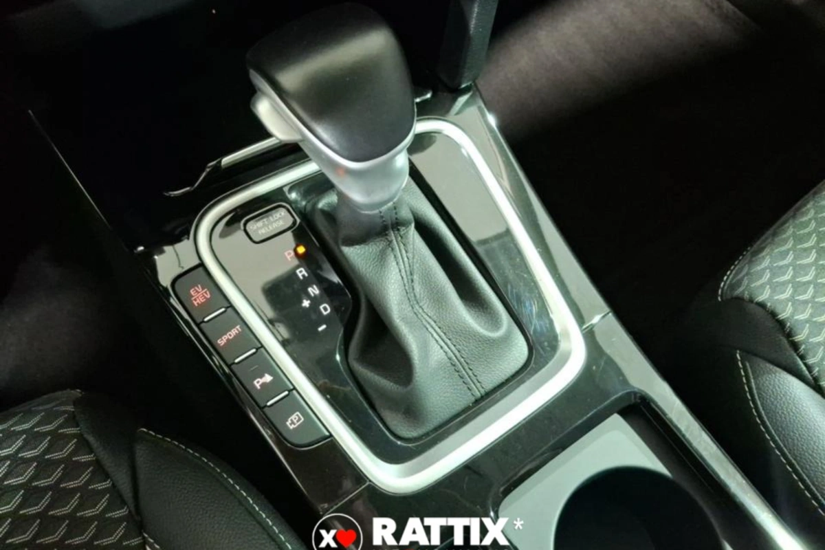 KIA XCeed 2022 1.6 gdi phev Style 141cv dct